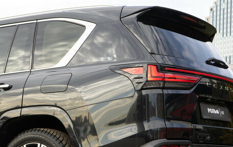 Lexus LX, 2024 год, 17 600 000 рублей, 32 фотография