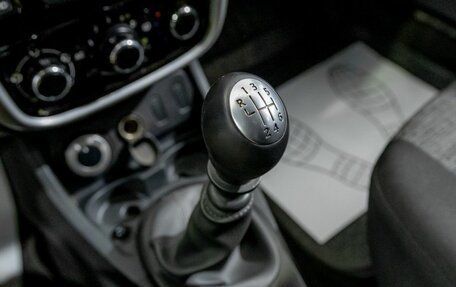 Renault Duster I рестайлинг, 2015 год, 1 052 000 рублей, 17 фотография