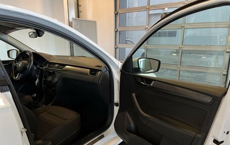 Skoda Rapid I, 2018 год, 1 366 000 рублей, 27 фотография