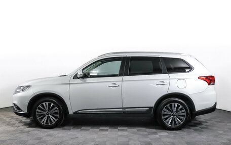 Mitsubishi Outlander III рестайлинг 3, 2021 год, 2 485 000 рублей, 7 фотография