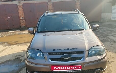 Chevrolet Niva I рестайлинг, 2018 год, 880 004 рублей, 3 фотография