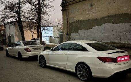 Mercedes-Benz E-Класс, 2014 год, 1 800 000 рублей, 2 фотография