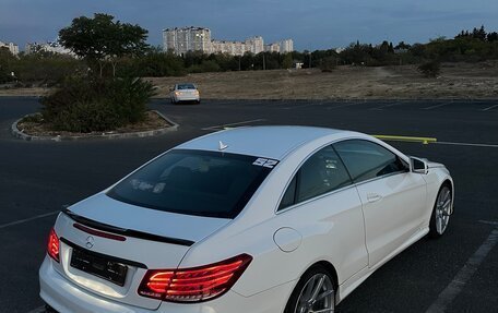 Mercedes-Benz E-Класс, 2014 год, 1 800 000 рублей, 3 фотография