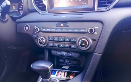 KIA Sportage IV рестайлинг, 2018 год, 1 670 000 рублей, 13 фотография