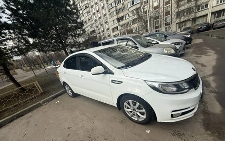 KIA Rio III рестайлинг, 2016 год, 850 000 рублей, 3 фотография