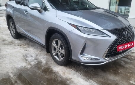 Lexus RX IV рестайлинг, 2022 год, 6 800 000 рублей, 2 фотография