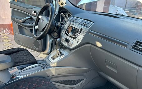 Ford Kuga III, 2010 год, 1 290 000 рублей, 13 фотография