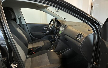 Volkswagen Polo VI (EU Market), 2014 год, 1 070 000 рублей, 28 фотография