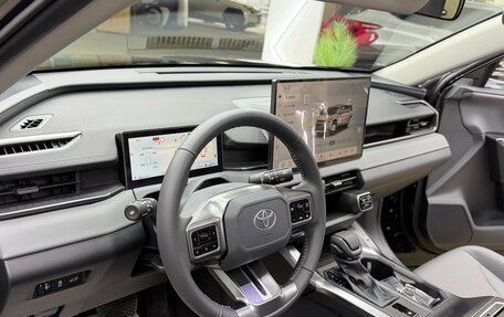 Toyota RAV4, 2026 год, 4 700 000 рублей, 22 фотография