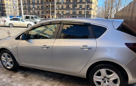 Opel Astra J, 2012 год, 670 000 рублей, 9 фотография