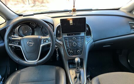 Opel Astra J, 2012 год, 670 000 рублей, 10 фотография