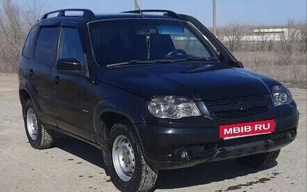 Chevrolet Niva I рестайлинг, 2012 год, 490 000 рублей, 2 фотография