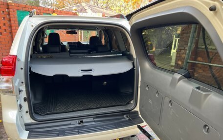 Toyota Land Cruiser Prado 150 рестайлинг 2, 2010 год, 3 150 000 рублей, 6 фотография