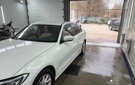 BMW 3 серия, 2019 год, 3 650 000 рублей, 1 фотография