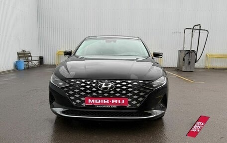 Hyundai Grandeur, 2020 год, 1 800 000 рублей, 1 фотография