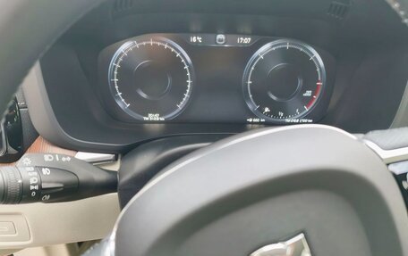 Volvo XC60 II, 2018 год, 4 600 000 рублей, 10 фотография