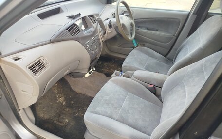 Toyota Prius IV XW50, 1999 год, 130 000 рублей, 17 фотография