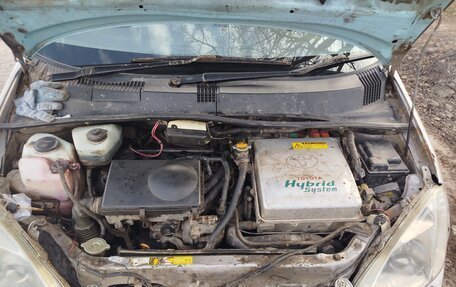 Toyota Prius IV XW50, 1999 год, 130 000 рублей, 23 фотография