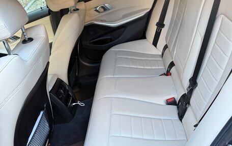 BMW 3 серия, 2021 год, 4 900 000 рублей, 9 фотография