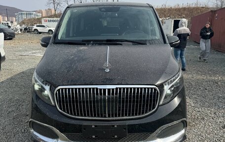 Mercedes-Benz V-Класс, 2022 год, 8 700 000 рублей, 2 фотография