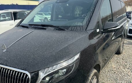 Mercedes-Benz V-Класс, 2022 год, 8 700 000 рублей, 3 фотография