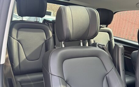 Mercedes-Benz V-Класс, 2022 год, 8 700 000 рублей, 12 фотография