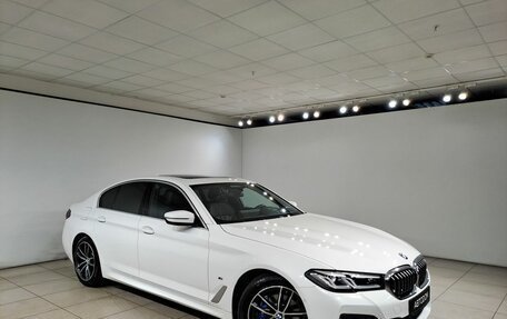 BMW 5 серия, 2022 год, 5 999 000 рублей, 4 фотография