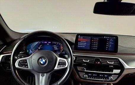 BMW 5 серия, 2022 год, 5 999 000 рублей, 12 фотография