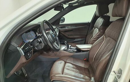 BMW 5 серия, 2022 год, 5 999 000 рублей, 13 фотография