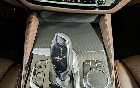 BMW 5 серия, 2022 год, 5 999 000 рублей, 23 фотография