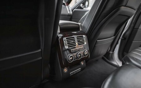 Land Rover Range Rover IV рестайлинг, 2014 год, 2 875 000 рублей, 18 фотография