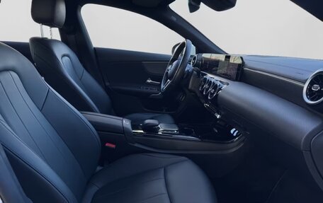 Mercedes-Benz CLA, 2023 год, 3 120 000 рублей, 12 фотография