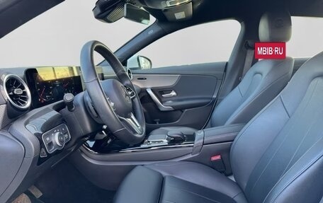 Mercedes-Benz CLA, 2023 год, 3 120 000 рублей, 6 фотография