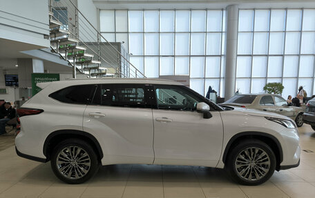 Toyota Highlander, 2026 год, 5 950 000 рублей, 5 фотография