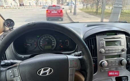 Hyundai Grand Starex Grand Starex I рестайлинг 2, 2011 год, 1 650 000 рублей, 8 фотография