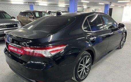 Toyota Camry, 2022 год, 3 590 000 рублей, 5 фотография