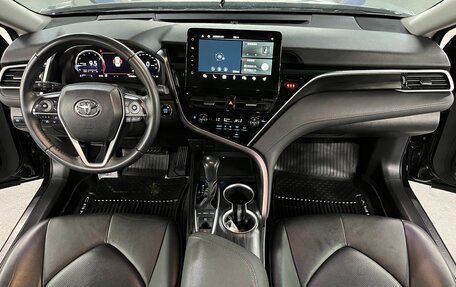 Toyota Camry, 2022 год, 3 590 000 рублей, 16 фотография