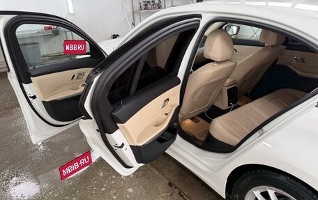 BMW 3 серия, 2019 год, 3 650 000 рублей, 7 фотография