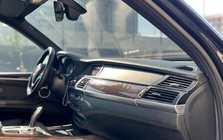 BMW X5, 2011 год, 1 860 000 рублей, 23 фотография