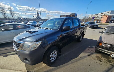 Toyota Hilux VII, 2012 год, 2 300 000 рублей, 16 фотография