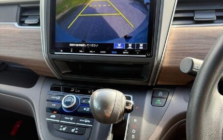 Honda Freed II, 2022 год, 1 395 000 рублей, 7 фотография