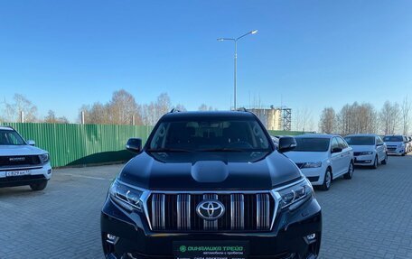 Toyota Land Cruiser Prado 150 рестайлинг 2, 2018 год, 4 490 000 рублей, 3 фотография