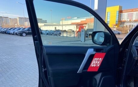 Toyota Land Cruiser Prado 150 рестайлинг 2, 2018 год, 4 490 000 рублей, 16 фотография