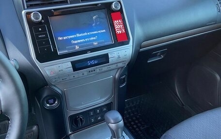 Toyota Land Cruiser Prado 150 рестайлинг 2, 2018 год, 4 490 000 рублей, 31 фотография