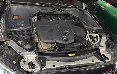 Mercedes-Benz E-Класс, 2019 год, 3 890 000 рублей, 27 фотография