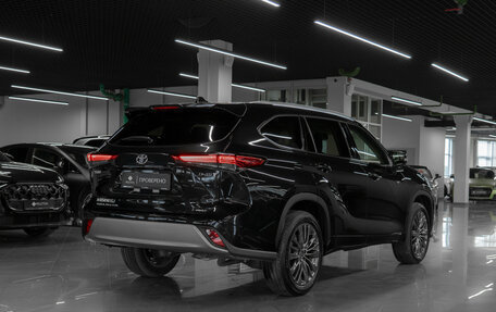 Toyota Highlander, 2026 год, 5 800 000 рублей, 5 фотография