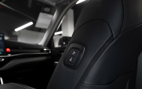 Toyota Highlander, 2026 год, 5 800 000 рублей, 17 фотография