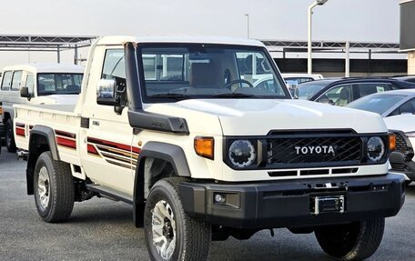 Toyota Land Cruiser 70, 2025 год, 6 990 000 рублей, 1 фотография