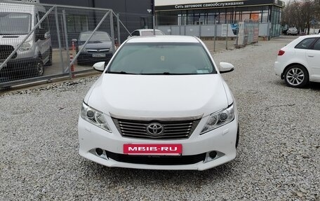 Toyota Camry, 2013 год, 1 280 000 рублей, 2 фотография