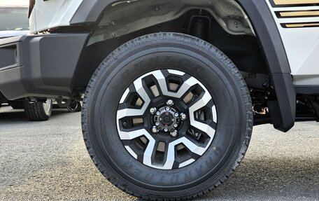 Toyota Land Cruiser 70, 2025 год, 6 990 000 рублей, 10 фотография